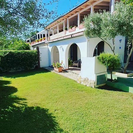 Villa Eden Rock Sea View Domus De Maria Esterno foto