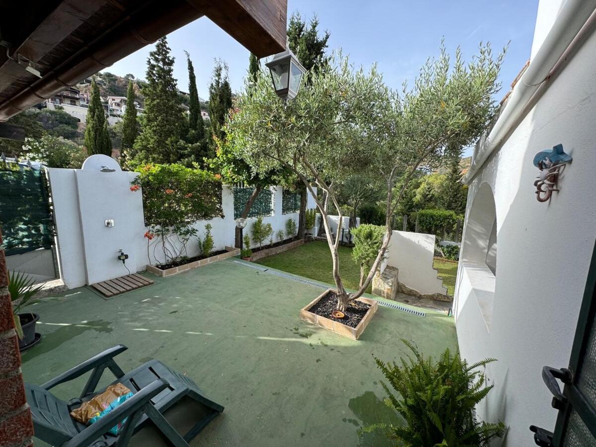 Villa Eden Rock Sea View Domus De Maria Esterno foto